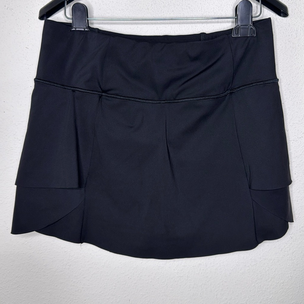 ATHLETA black athletic tennis, pickleball short size Medium Tall